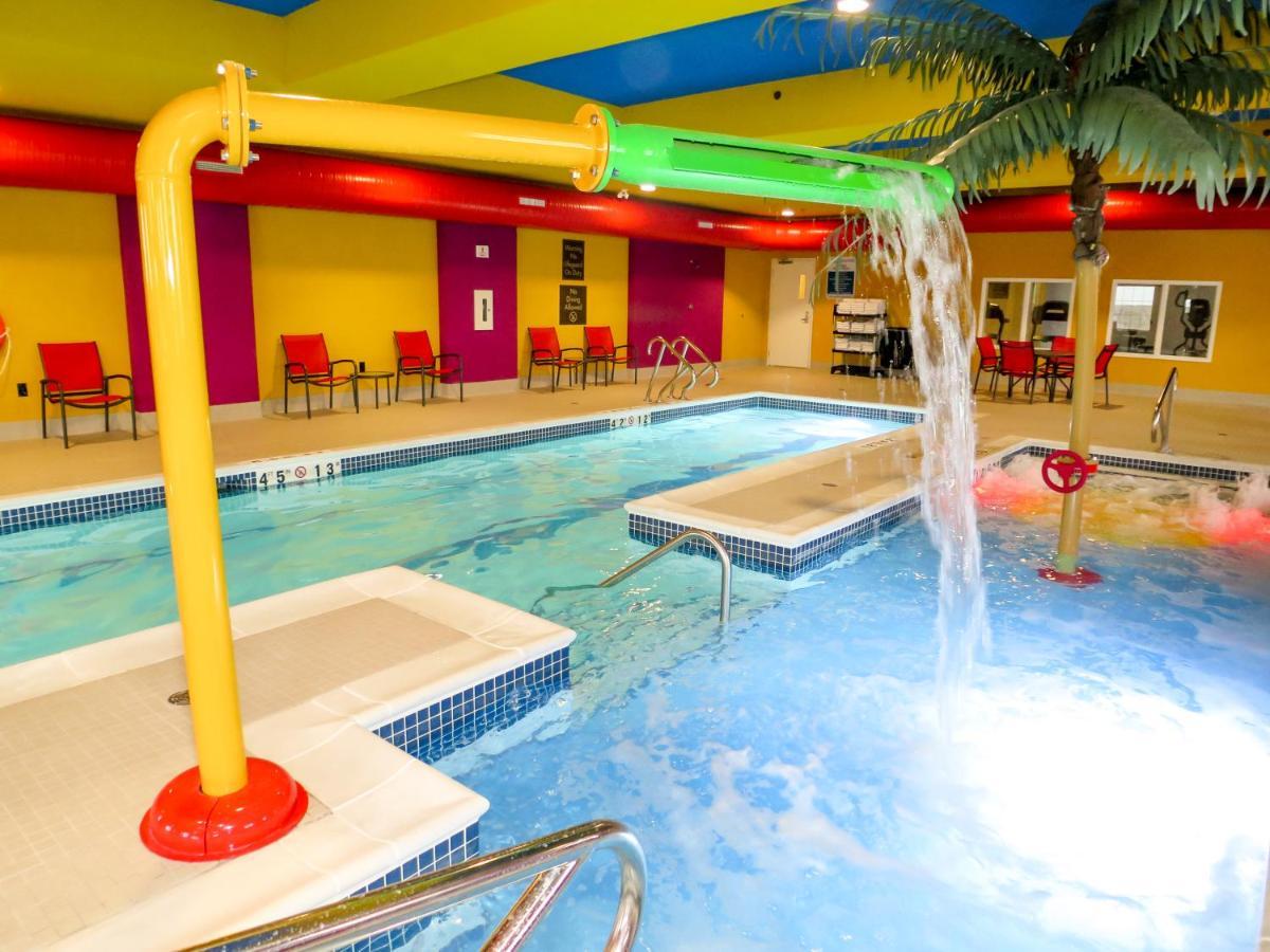 Comfort Suites Риджайна Экстерьер фото