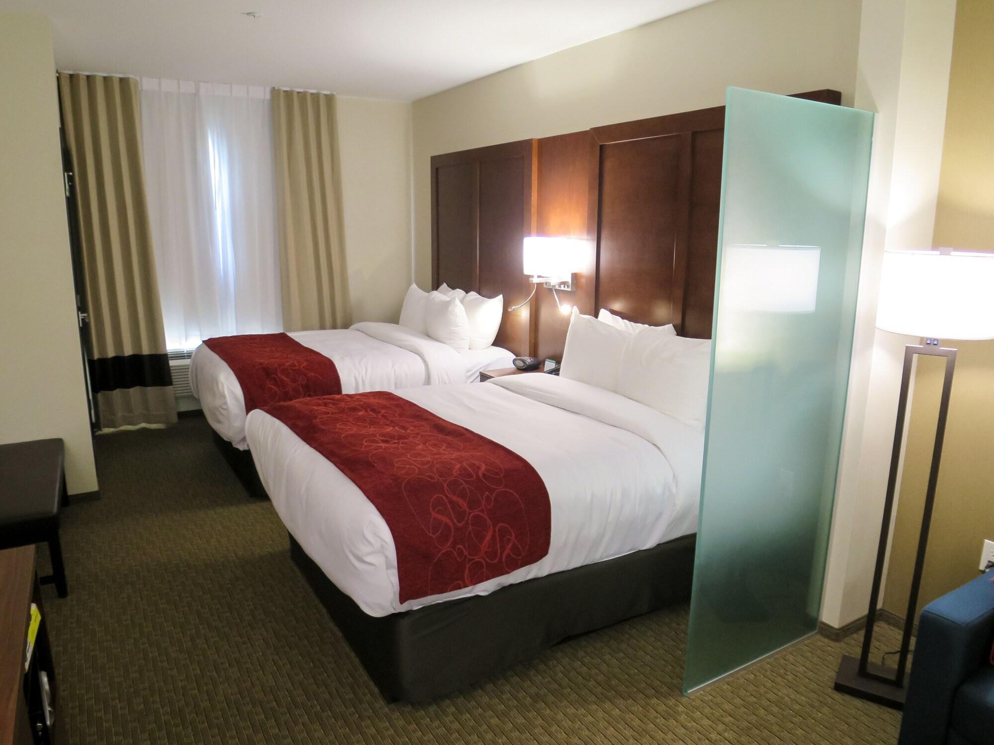 Comfort Suites Риджайна Экстерьер фото