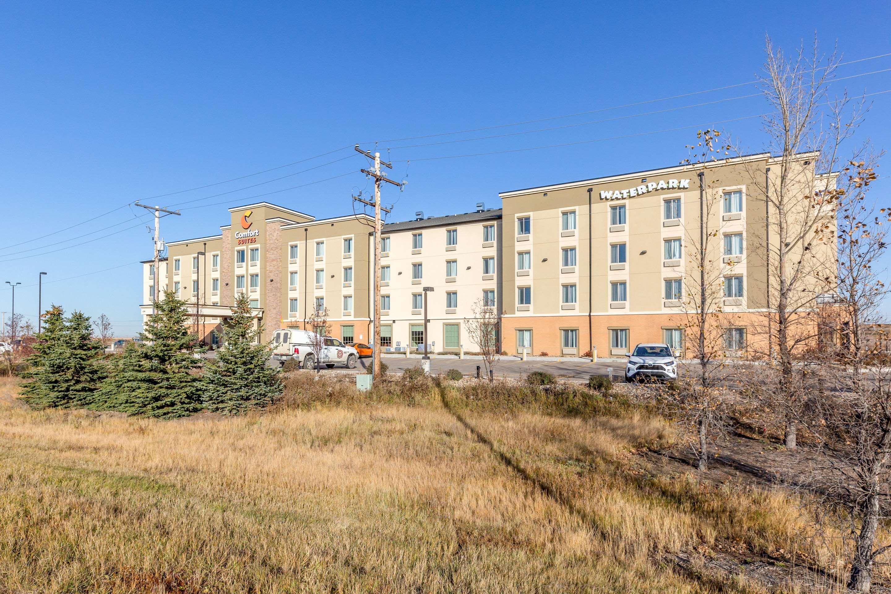 Comfort Suites Риджайна Экстерьер фото